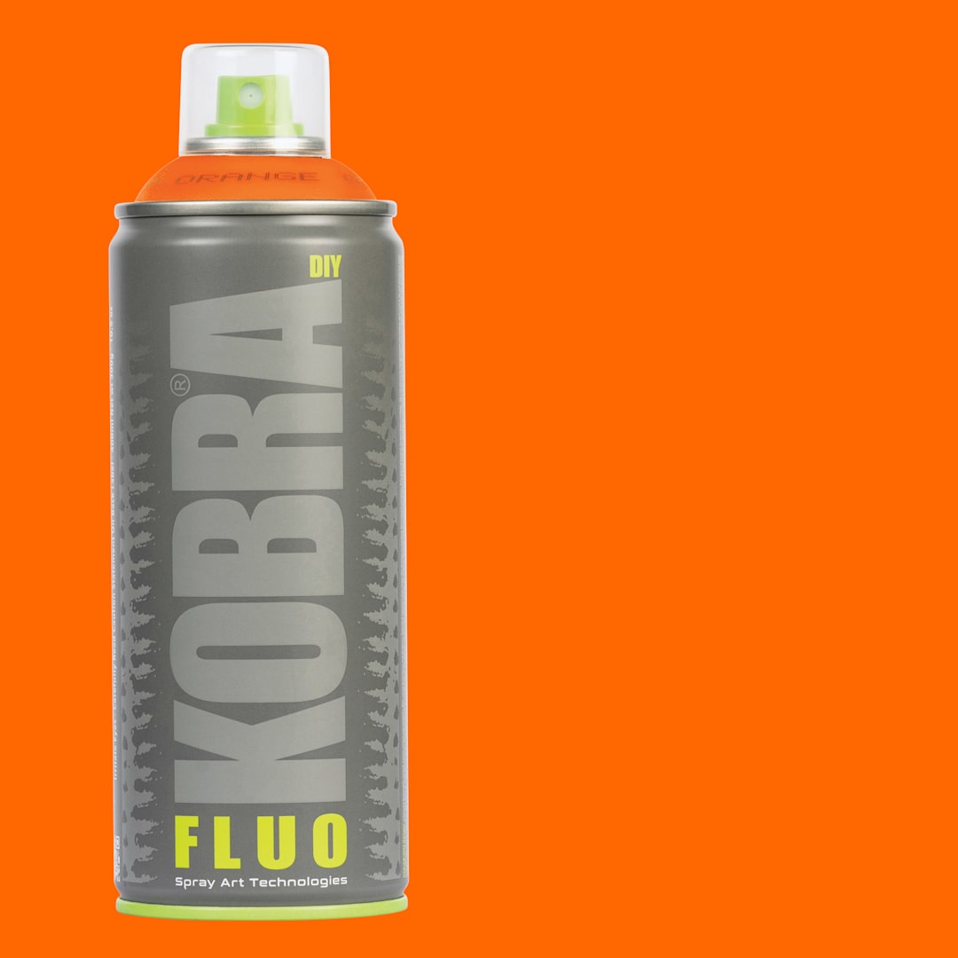 Open in modal - Kobra DIY Spray Paint - Fluo Orange, 400 ml, Can with swatch