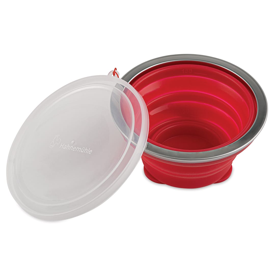 Open in modal - Hahnemühle Foldable Travel Water Cup, extended with cover removed