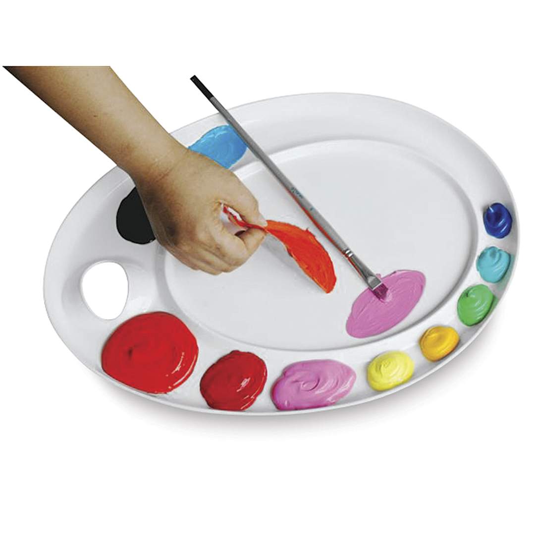 Open in modal - Mijello Ellipse Peel-off Palettes - Hand peeling off dried paint from large palette