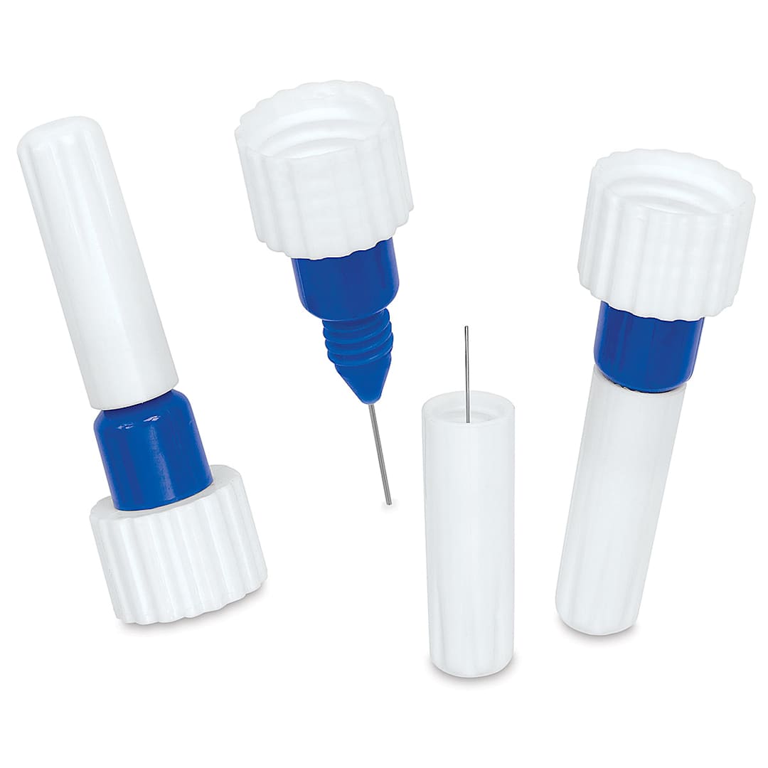 Open in modal - Replacement Precision Applicators - 3 Applicators shown with one uncapped