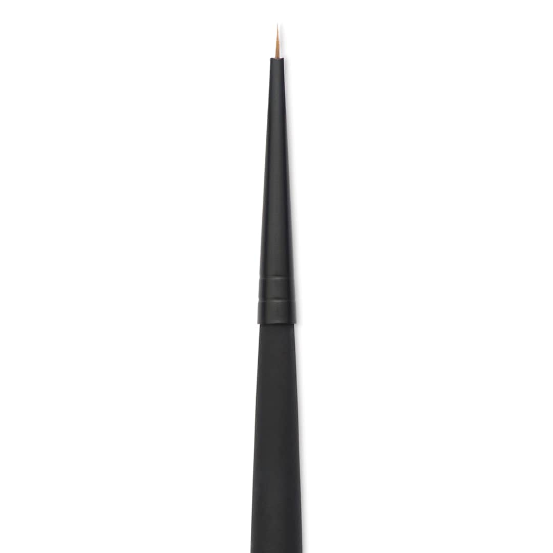 Open in modal - Vallejo Natural Pro Modeler Brush - Round, Size 10/0, close up