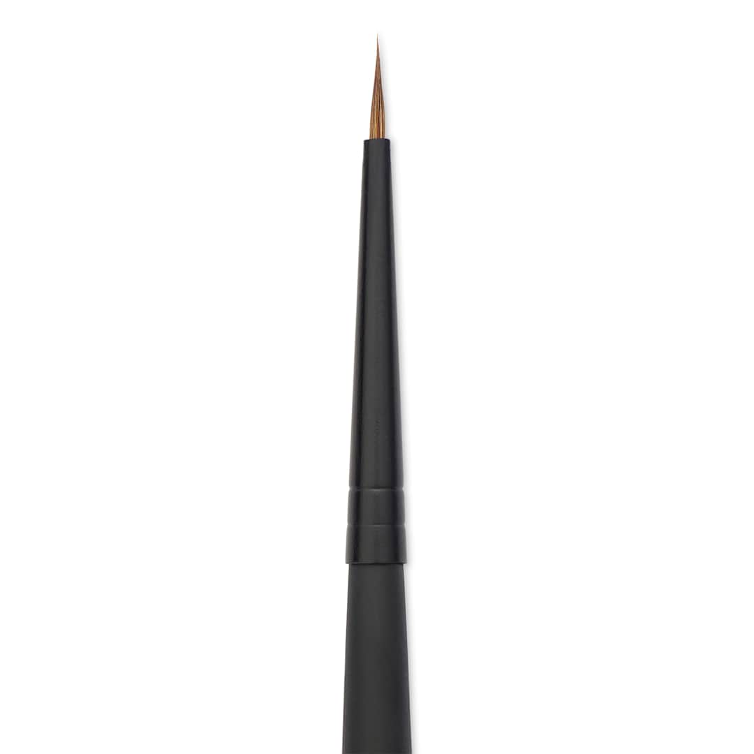 Open in modal - Vallejo Natural Pro Modeler Brush - Round, Size 3/0, close up