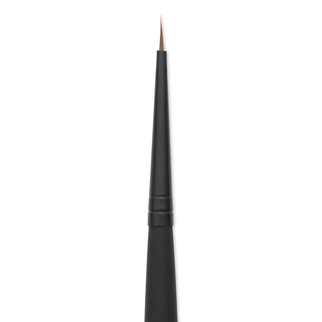 Open in modal - Vallejo Natural Pro Modeler Brush - Round, Size 4/0, close up