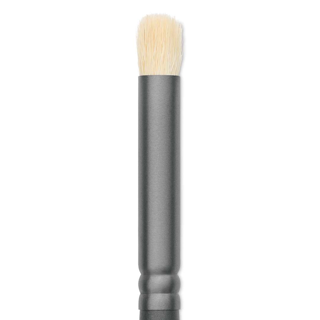 Open in modal - Vallejo Natural White Goat Hair Dry Brush - Medium, close up