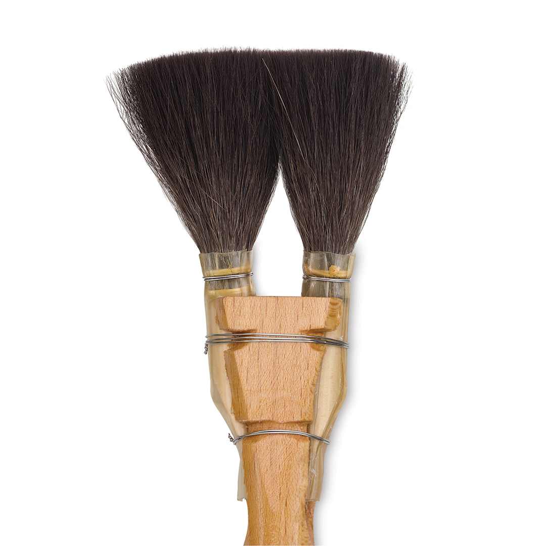 Open in modal - Da Vinci Double Squirrel Brush - Square-Edged, Size 3 close up