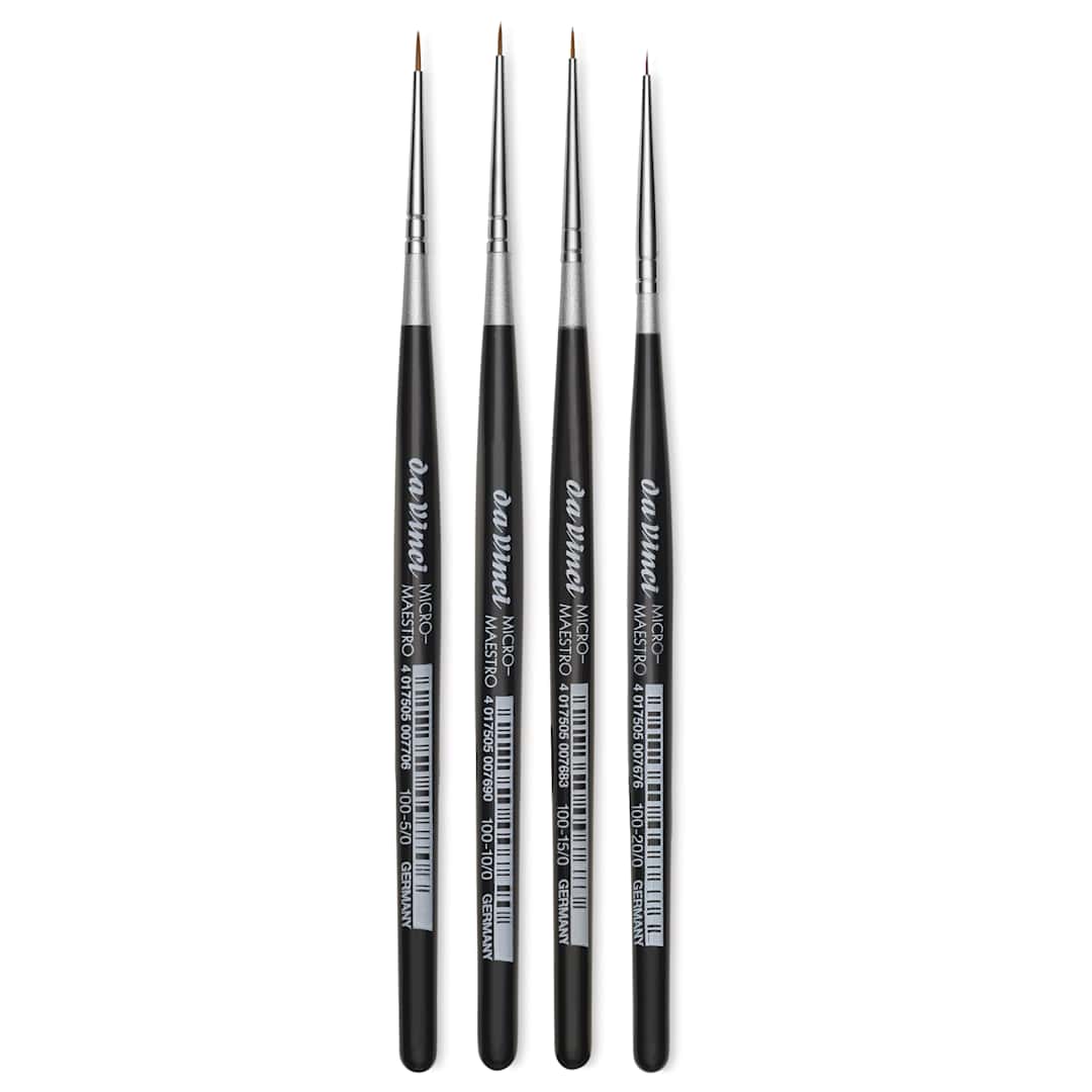 Open in modal - Da Vinci Micro Maestro Kolinsky Round brushes in various sizes laid out