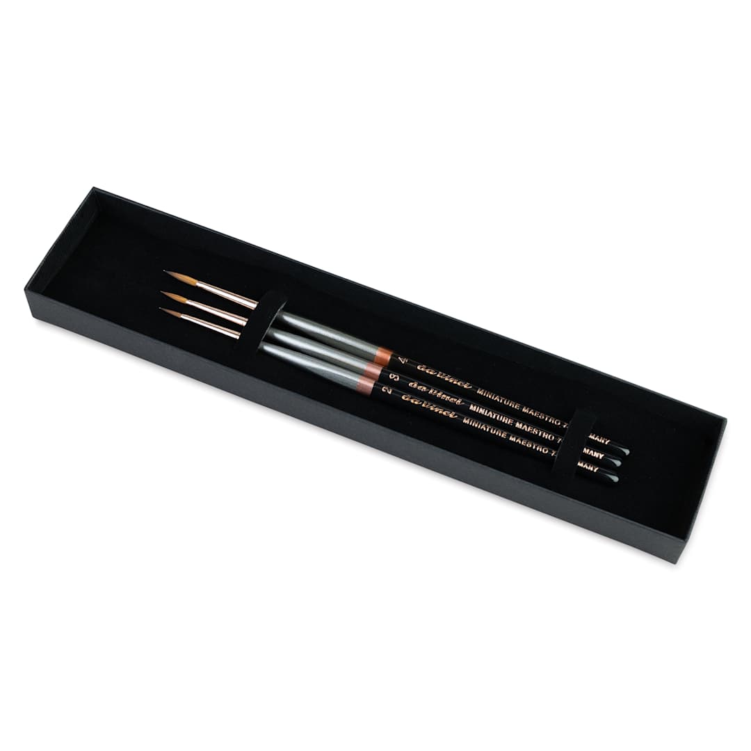 Open in modal - Da Vinci Maestro Kolinsky Miniature Brushes - Box Set of 3, Rounds, Series 76