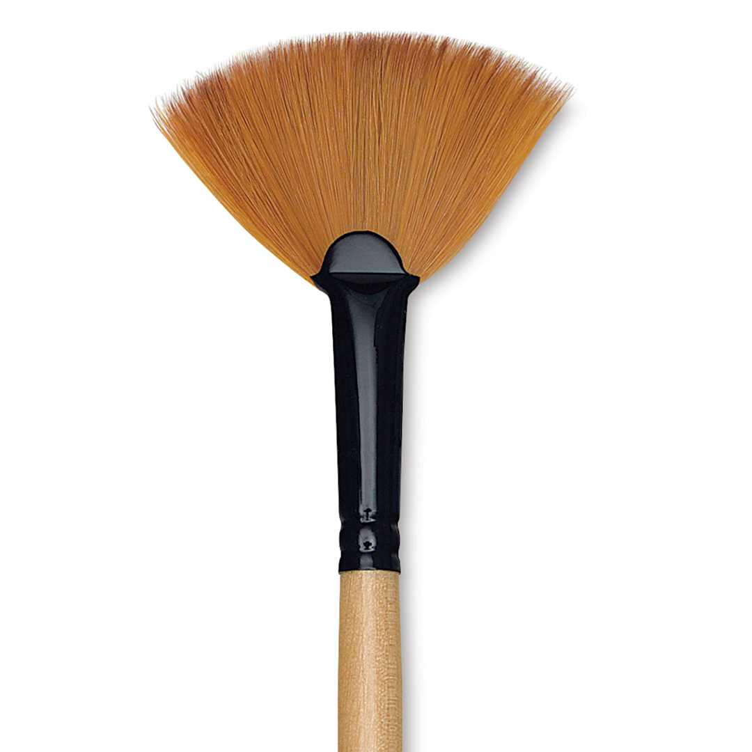 Open in modal - Dynasty Black Gold Brush - Fan, Short Handle, Size 6 close up