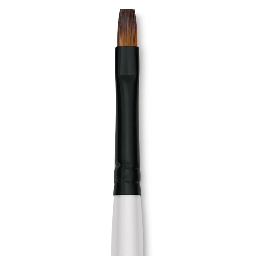 Open in modal - Robert Simmons Simply Simmons Synthetic Brush - Flat Shader, Short Handle, Size 6 close up