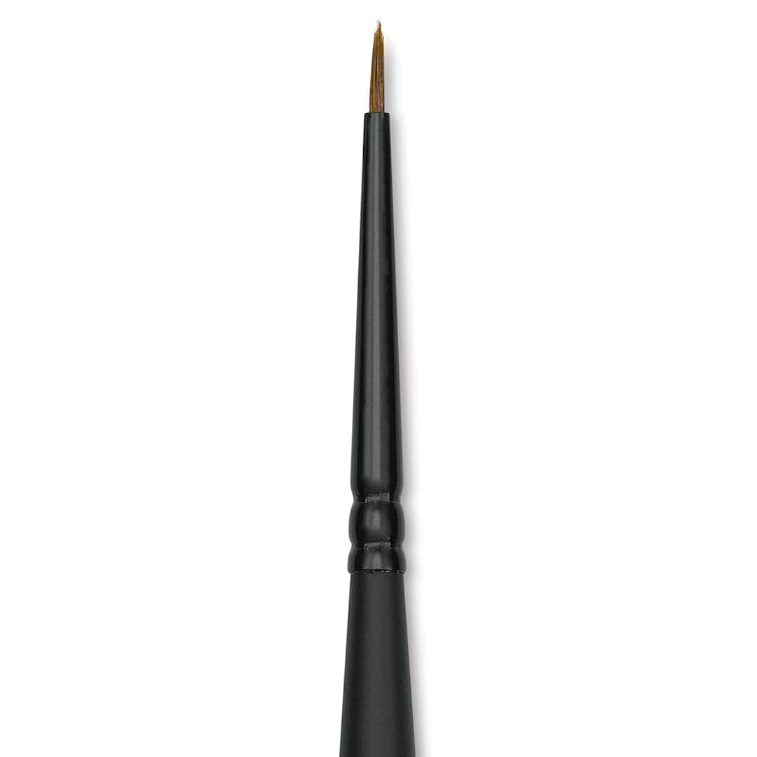 Open in modal - Raphaël Stradivarius Synthetic Kolinsky Sable Brush - Round, Size 5/0, Short Handle (close-up)