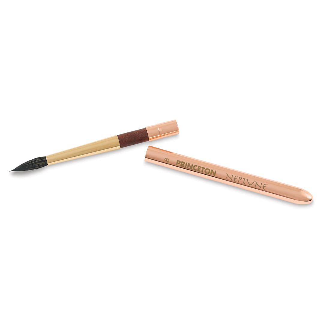 Open in modal - Princeton Neptune Series 4750 Synthetic Squirrel Brush - Travel Round, Size 8