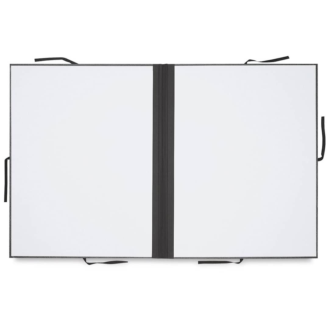 Open in modal - Cachet Deluxe Portfolio Without Flaps - 23" x 31", Black