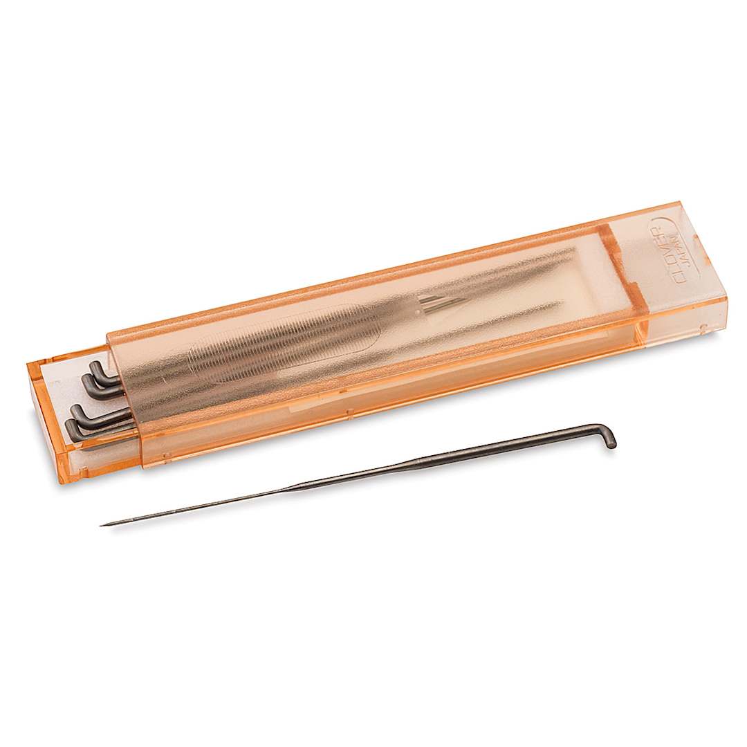 Open in modal - Clover Felting Tools - Heavy Needle Refill storage container shown with one needle shown separately