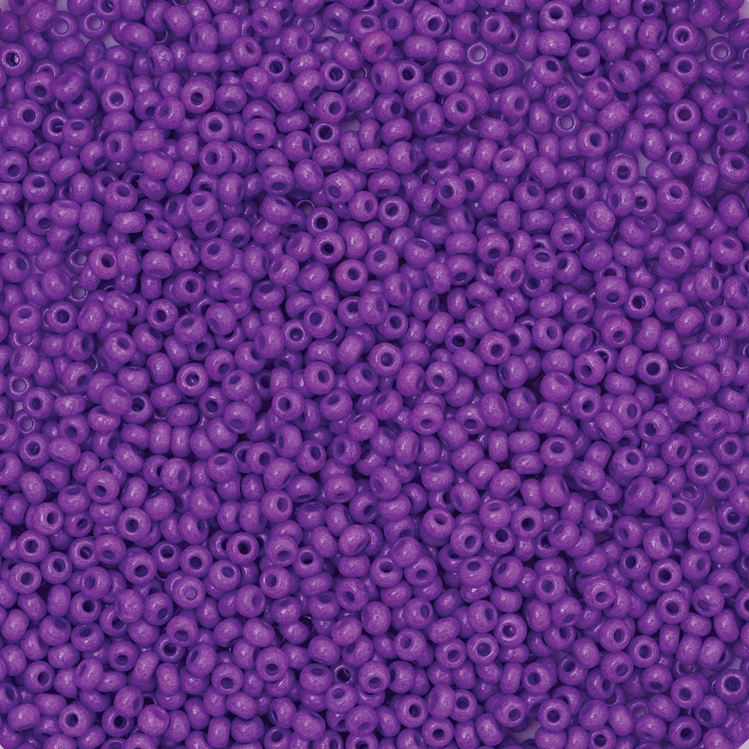 Open in modal - John Bead Czech Glass Seed Beads - Violet, 10/0, 22 g Vial close up