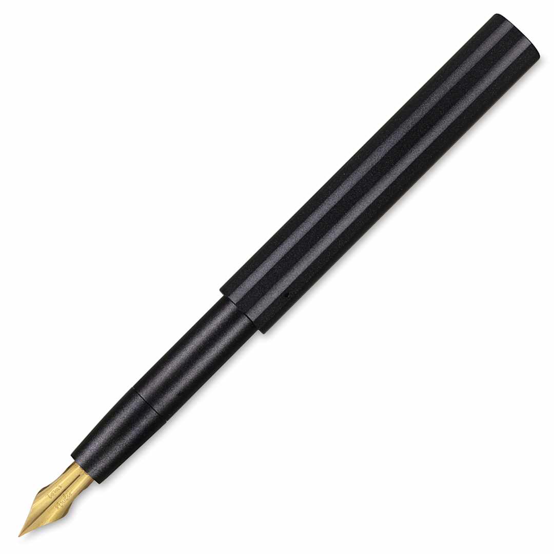 Open in modal - Tom's Studio Pocket Fountain Pen - Black, Extra Fine Semi-Flex Nib