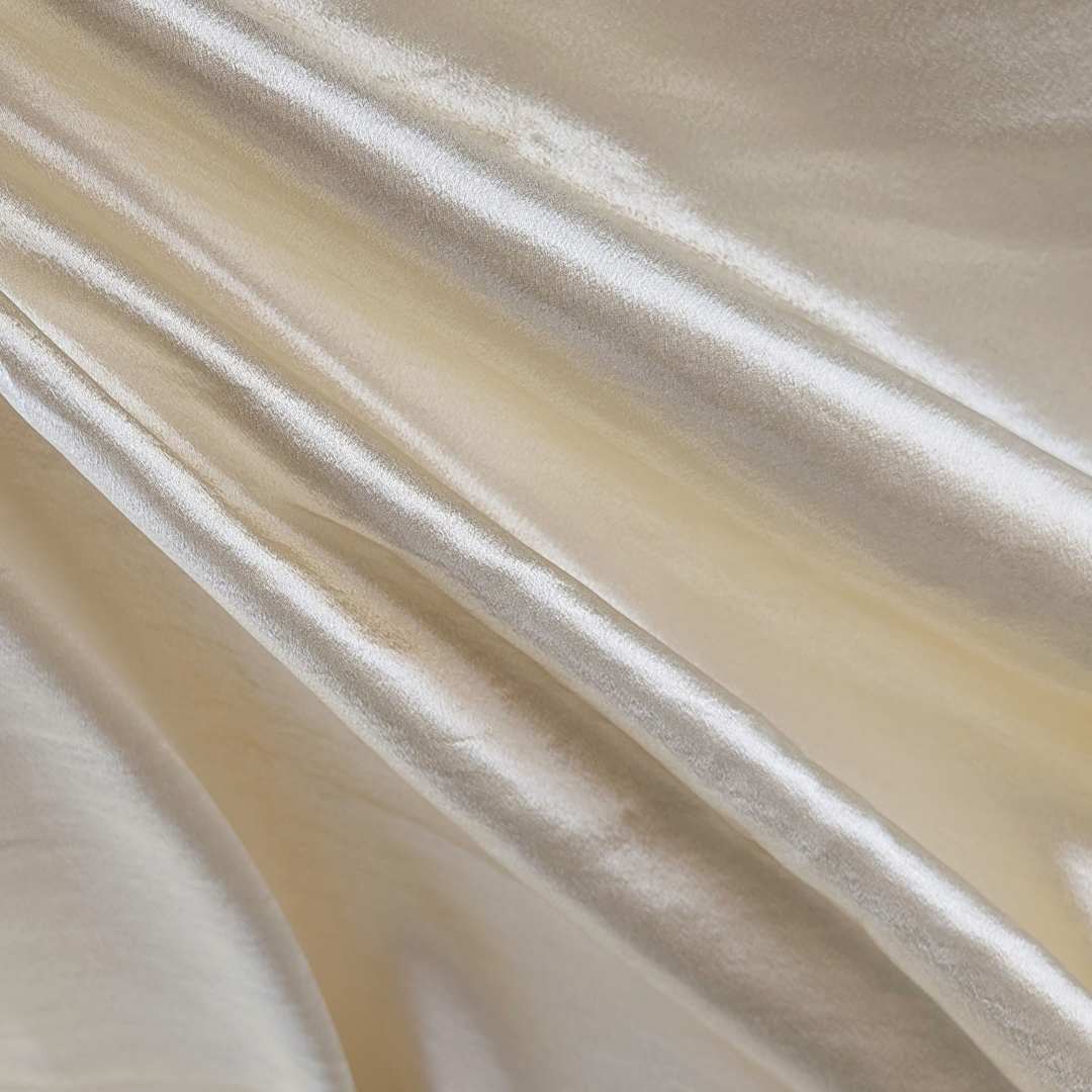 Open in modal - Camelot Solid Hammered Satin - Champagne, 57" x 15 yds, close-up