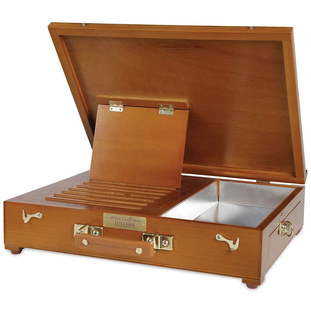 Open in modal - Jullian Travel Pochade Box, front view with lid opened. 