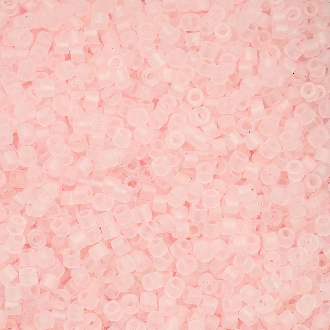 Open in modal - John Bead Cylin 11/0 Matte Macaron Cylindrical Seed Beads - Light Pink AB
