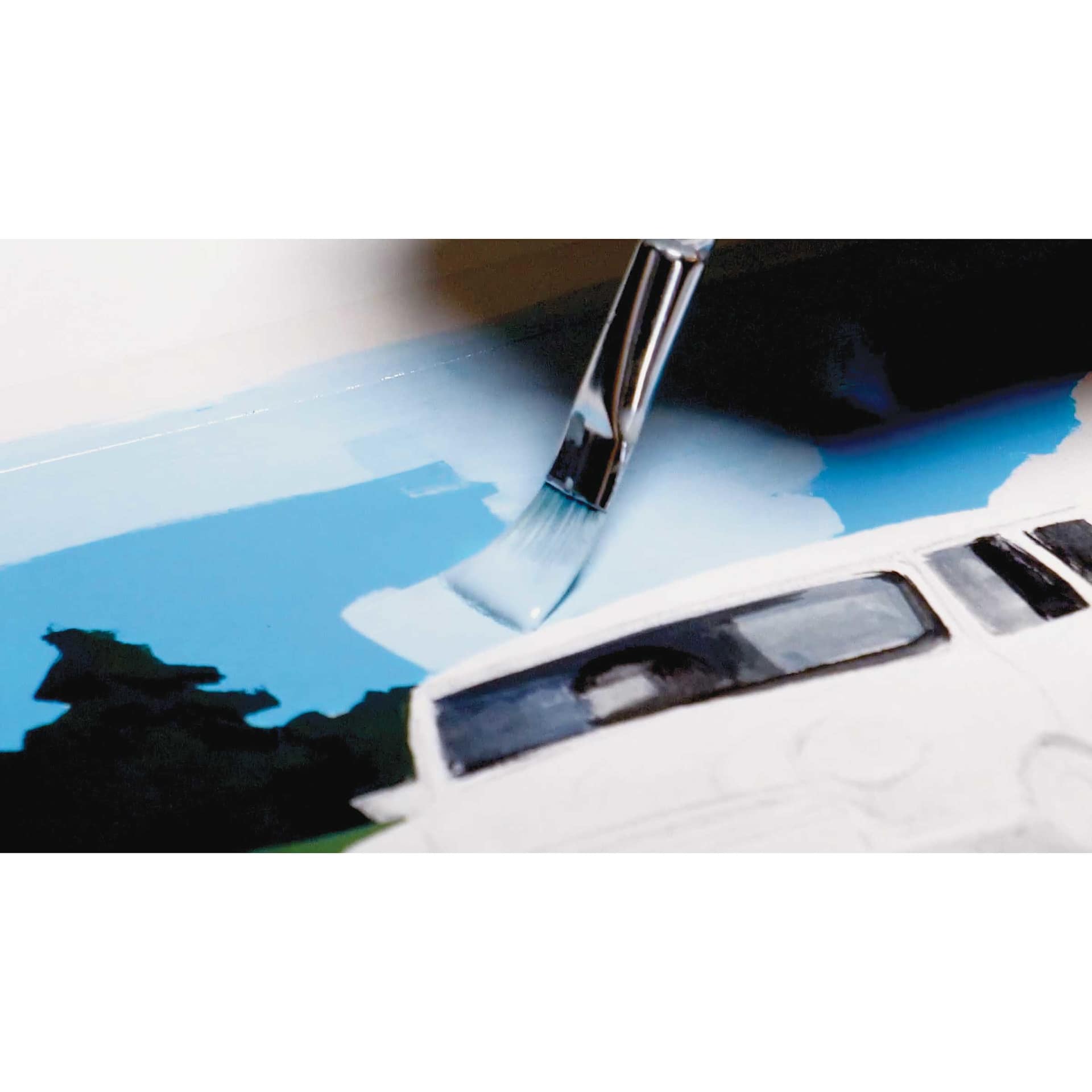 Lefranc Bourgeois Flashe Vinyl Paint, white paint being added to sky
