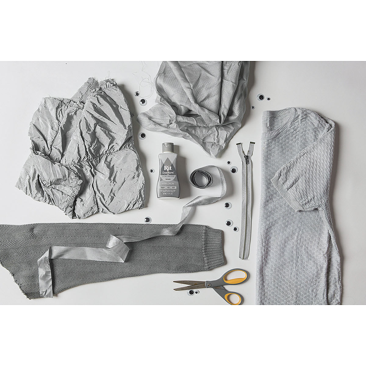 Rit DyeMore Synthetic Fiber Dye - Frost Grey, 7 oz, assorted clothing and frabrics dyed