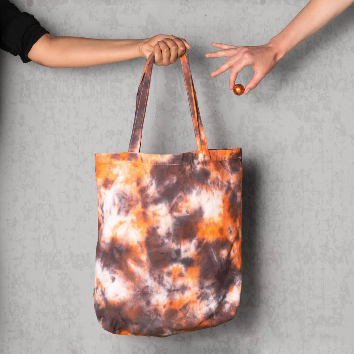 Rit All Purpose Liquid Dye - Sunshine Orange, 8 oz, sample of tie dyed handbag