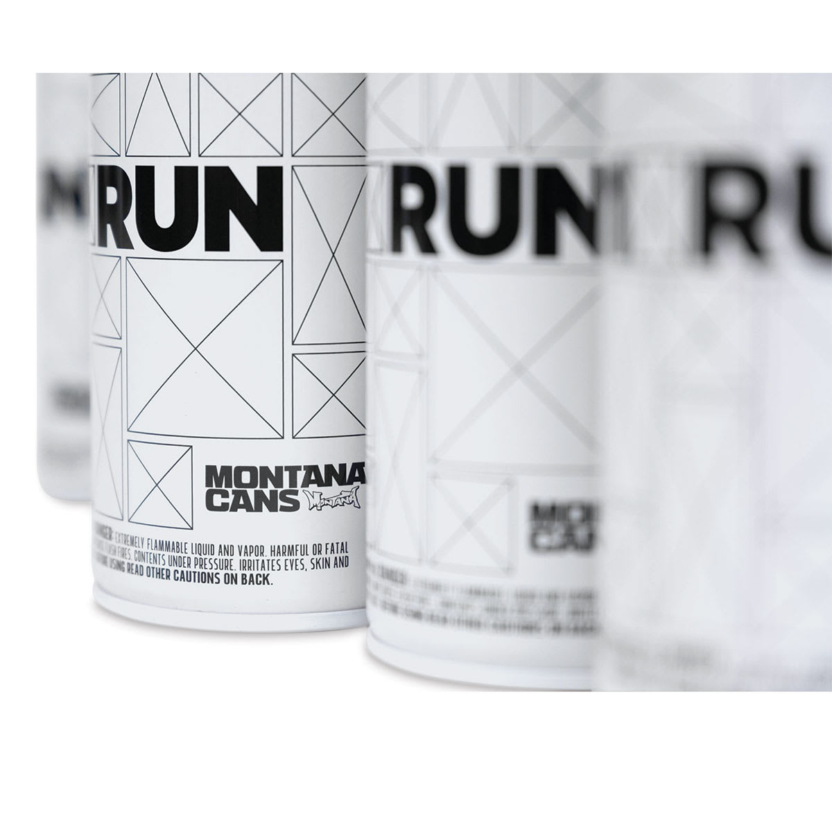 Montana 1XRUN Limited Edition Spray Paint - Blue Magic, 400 ml (Close-up of cans)