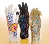 mehndi art gloves