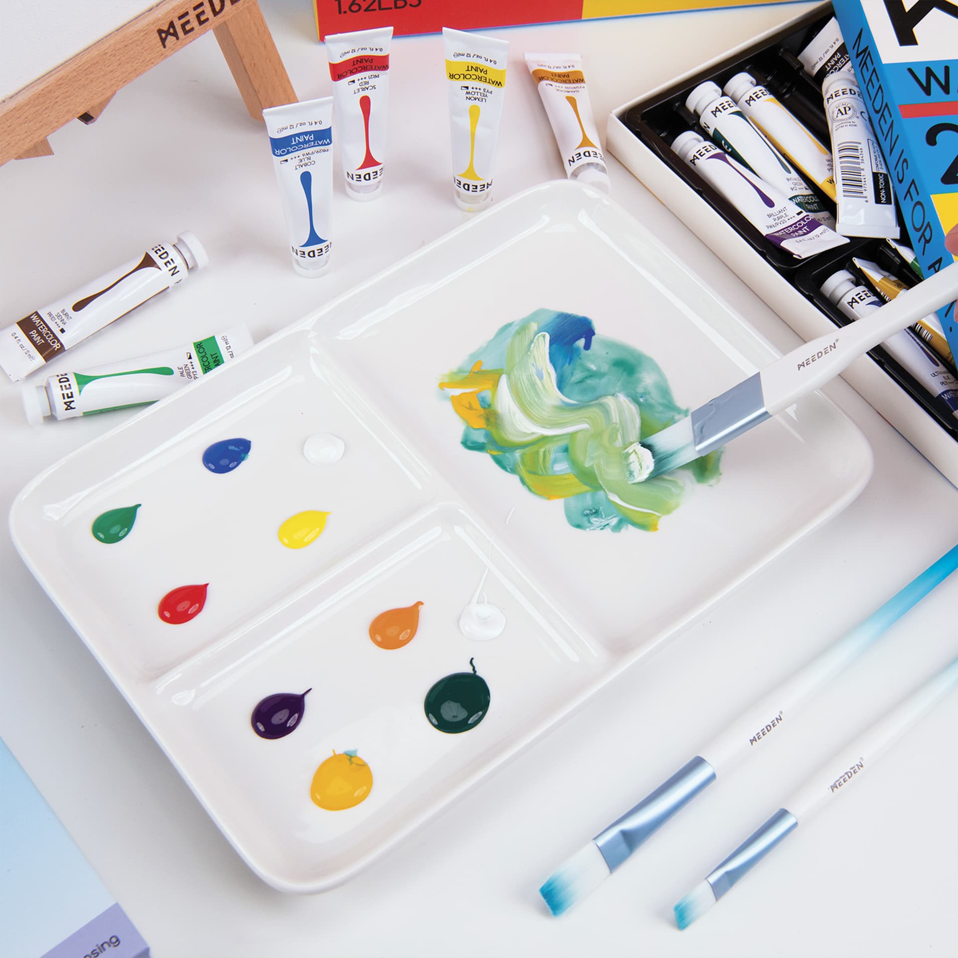 Meeden Porcelain 3-Well Tray with art supplies, supplies not included