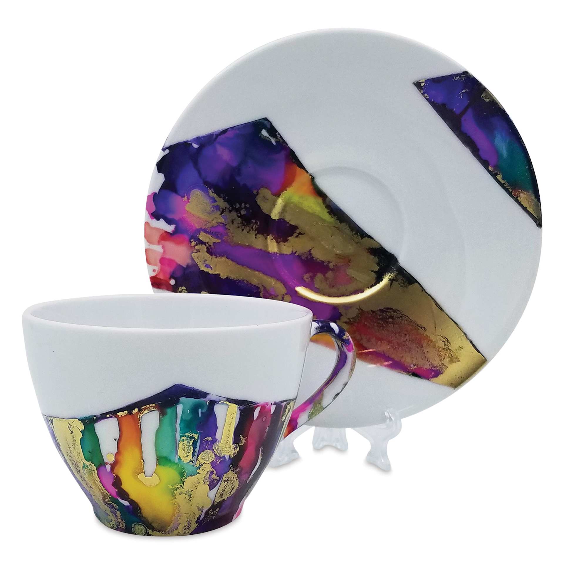 Jacquard Piñata Colors used on plate and cup.
