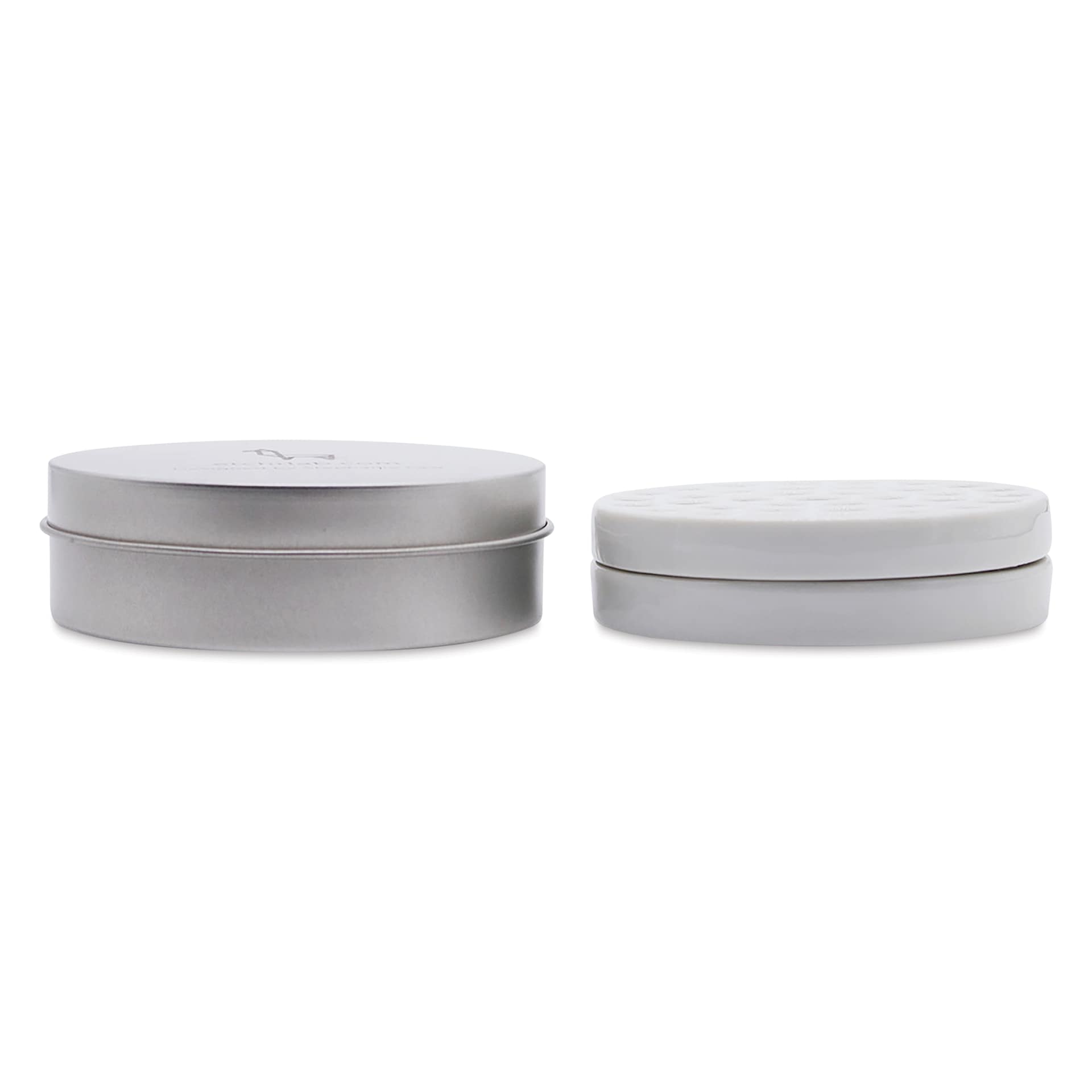 Etchr Lab Travel Mini Porcelain Palette, 37 Wells, closed
