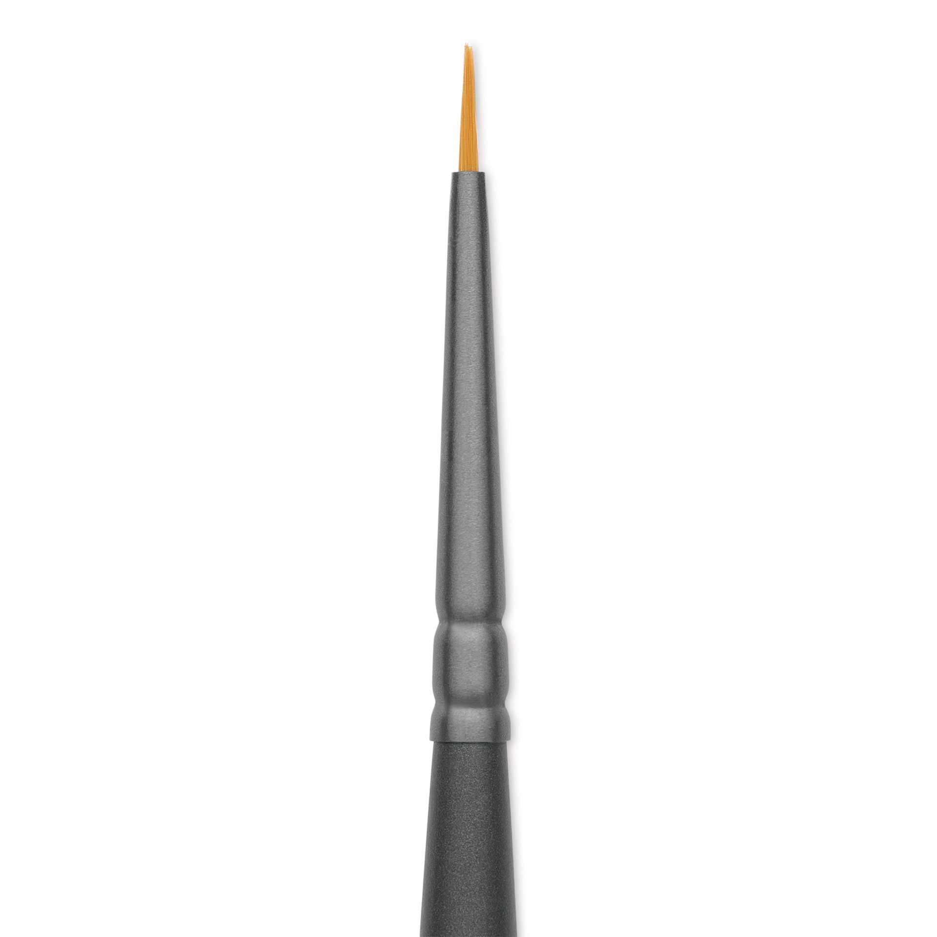 Vallejo Synthetic Golden Toray Hobby Brush - Detail Round, Size 3/0, close up