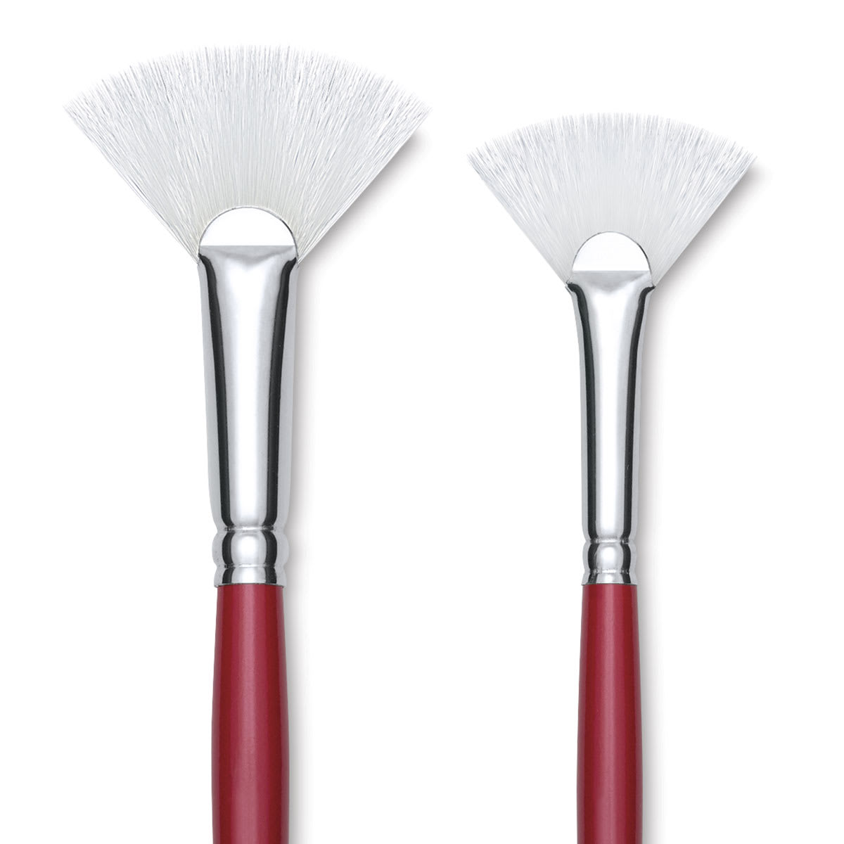 Silver Brush Art Sherpa White Synthetic Brush - Fans (close-up)