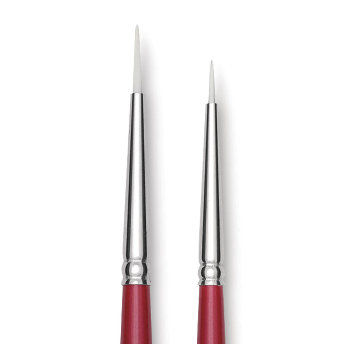 Silver Brush Art Sherpa White Synthetic Brush - Rounds (close-up)