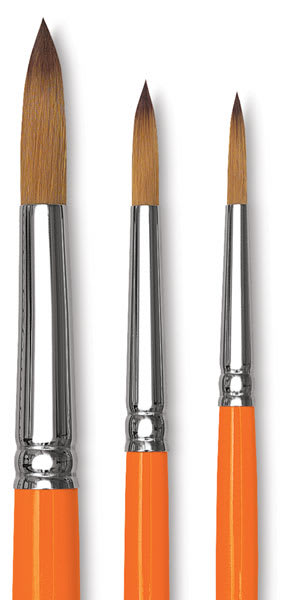 Raphaël Kaërell Synthetic Sable Brushes - Closeup of 3 short handled Pointed Round Brushes shown