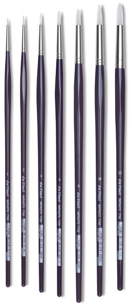 Da Vinci Impasto Brushes - Seven Round Brushes shown upright
