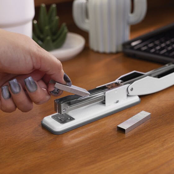 Swingline Cub Compact Metal Stapler - Arctic White inserting staples into magazine