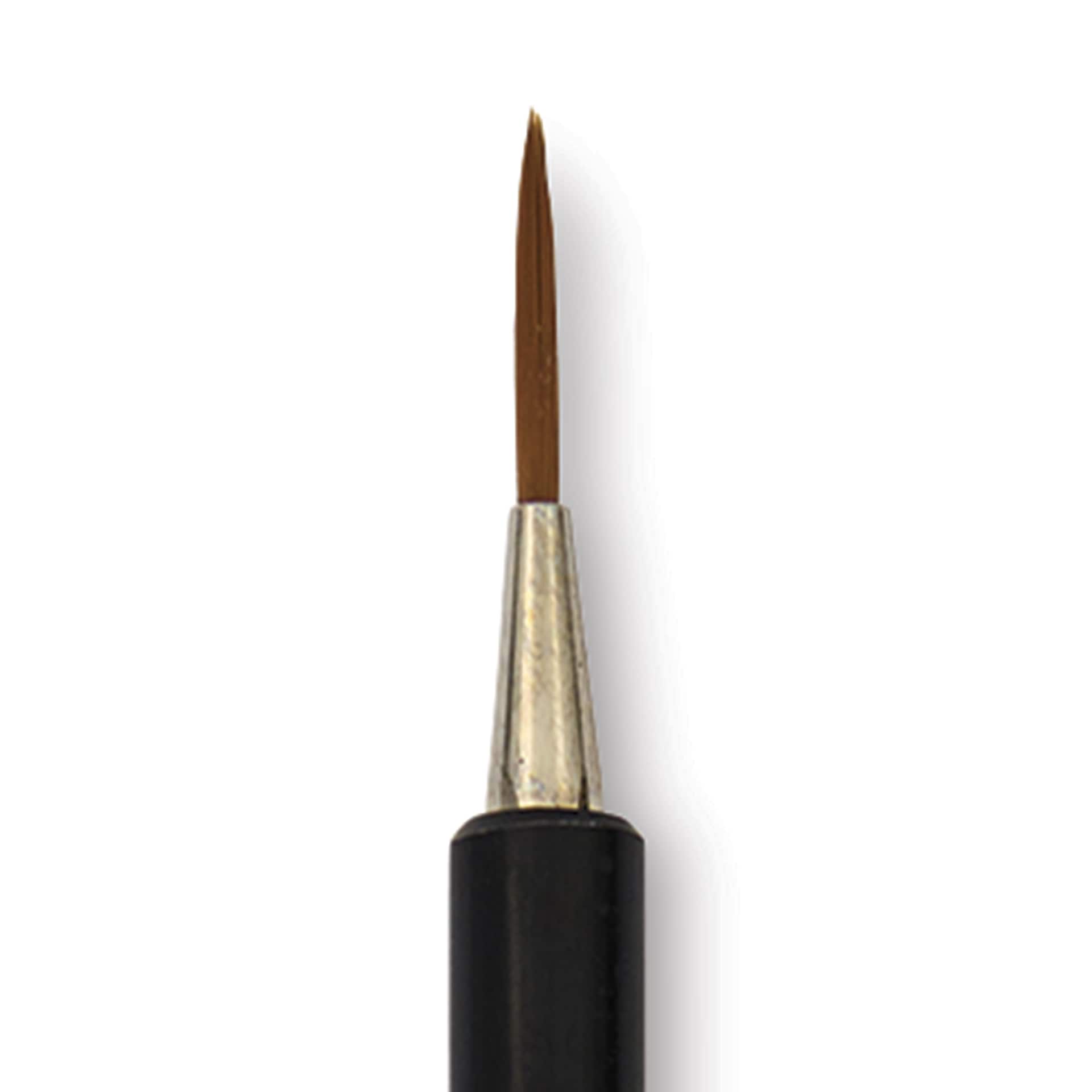 Yasutomo Fusion Synthetic Brush - Round, Short Handle, Size 1, close-up