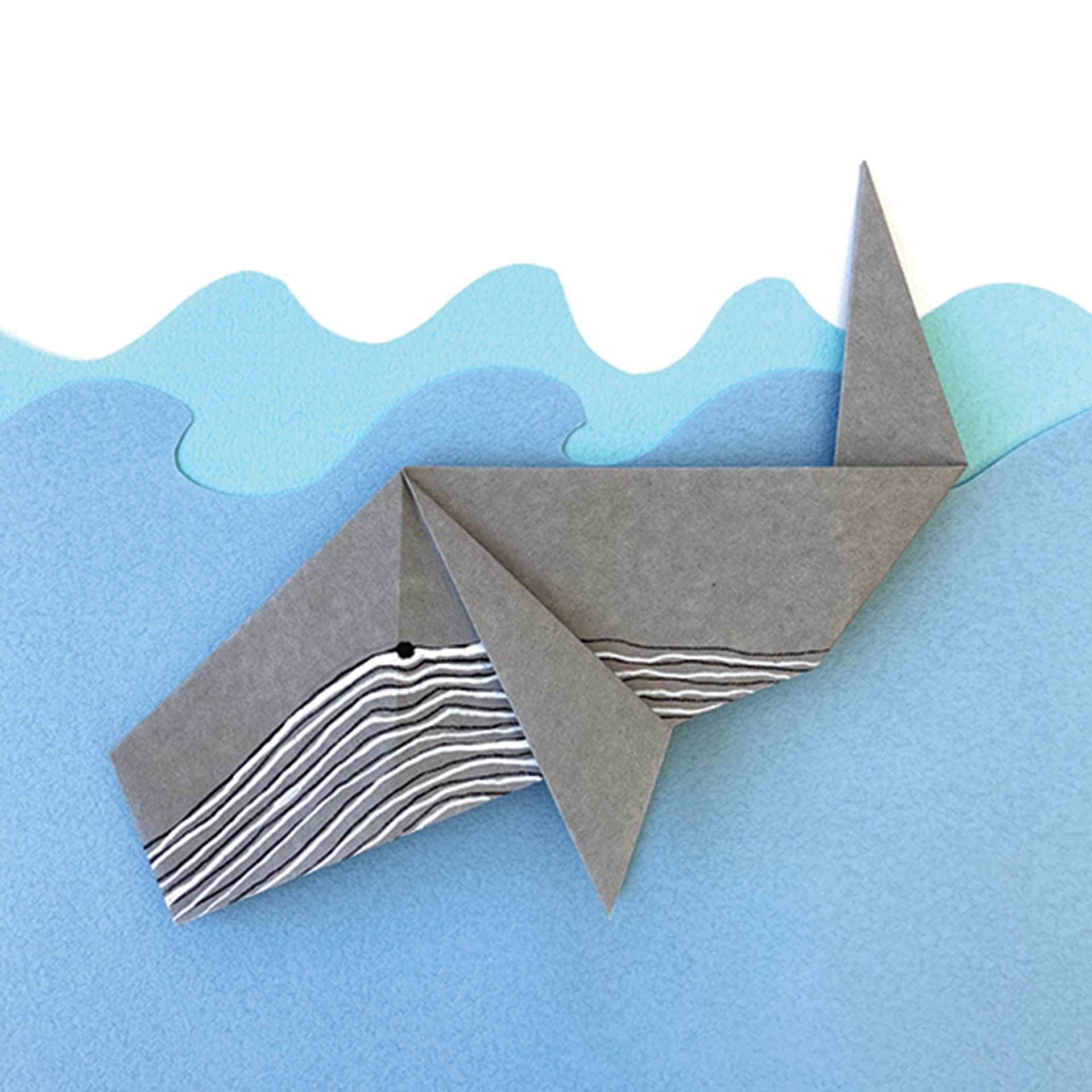 Yasutomo Origami Colored Paper Assortment - Finished art of Origami Whale