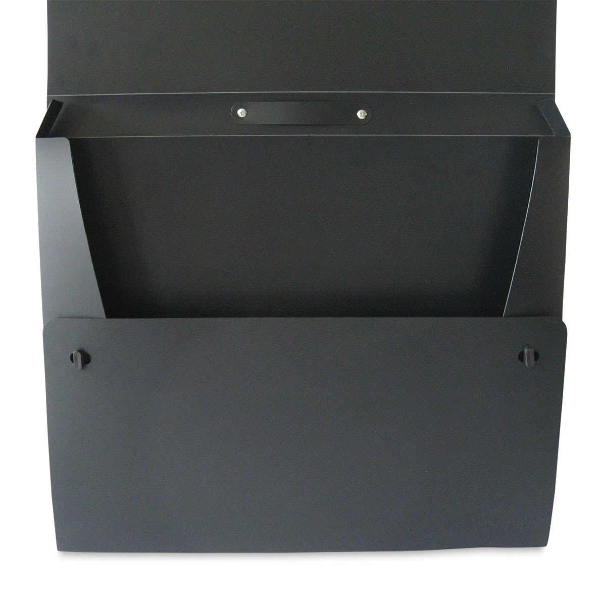 Start 0 Essential Portfolio, Black - 17" x 22" x 1-1/2" open