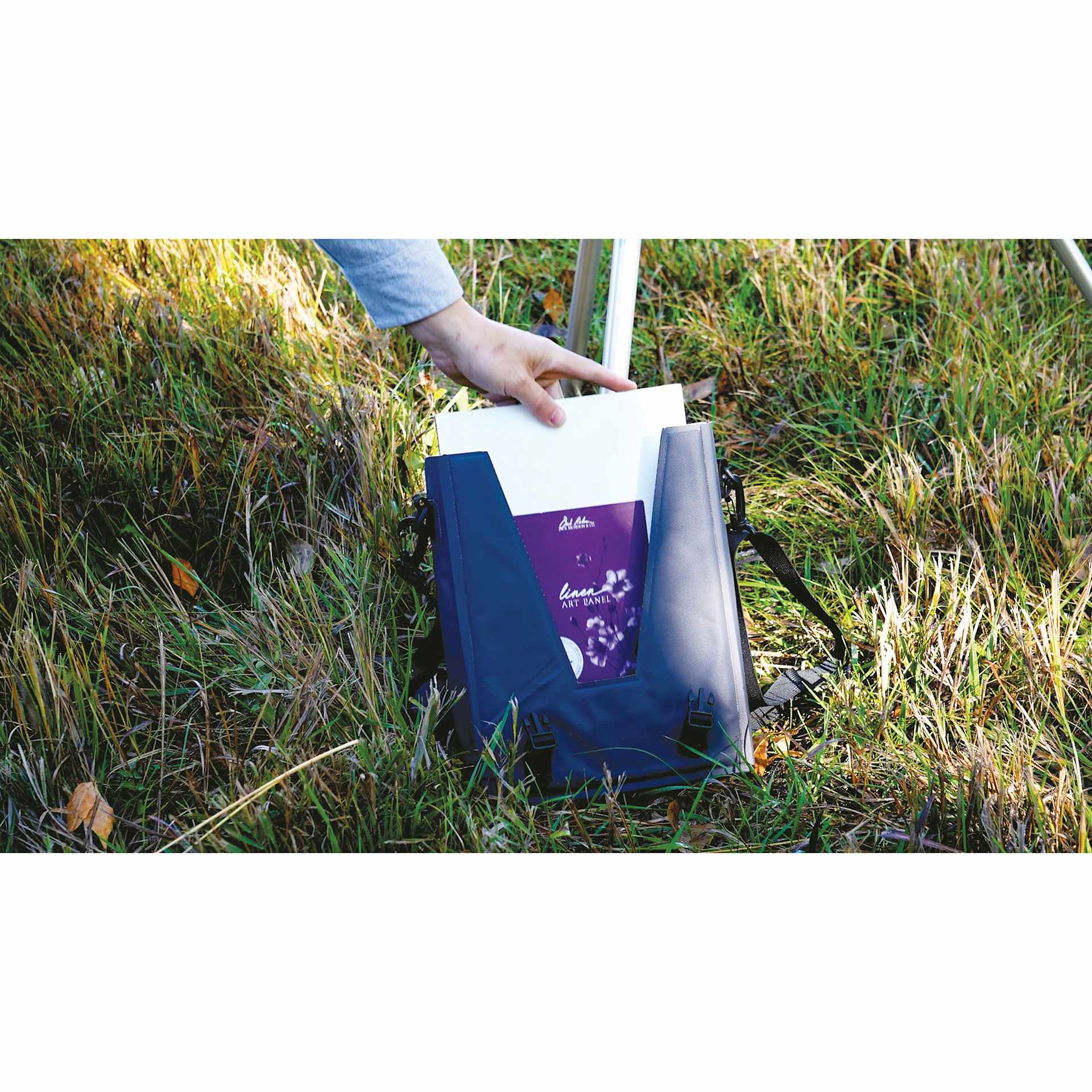 New Wave u.go Wet Panel Carrier, unopened panels in carrier