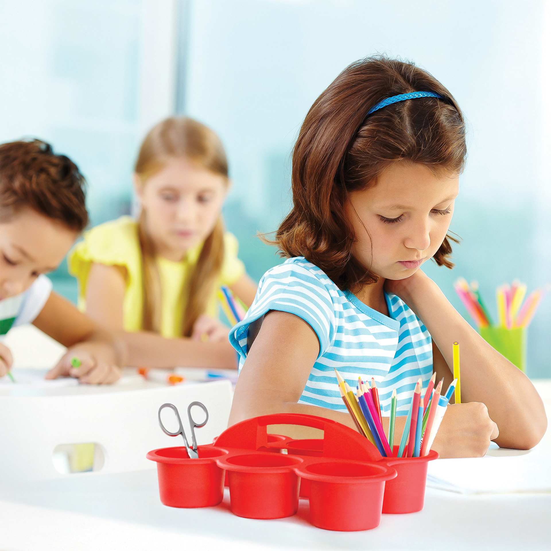 Storex 6-Cup Caddy - Set of 6, red caddy with children in a classroom