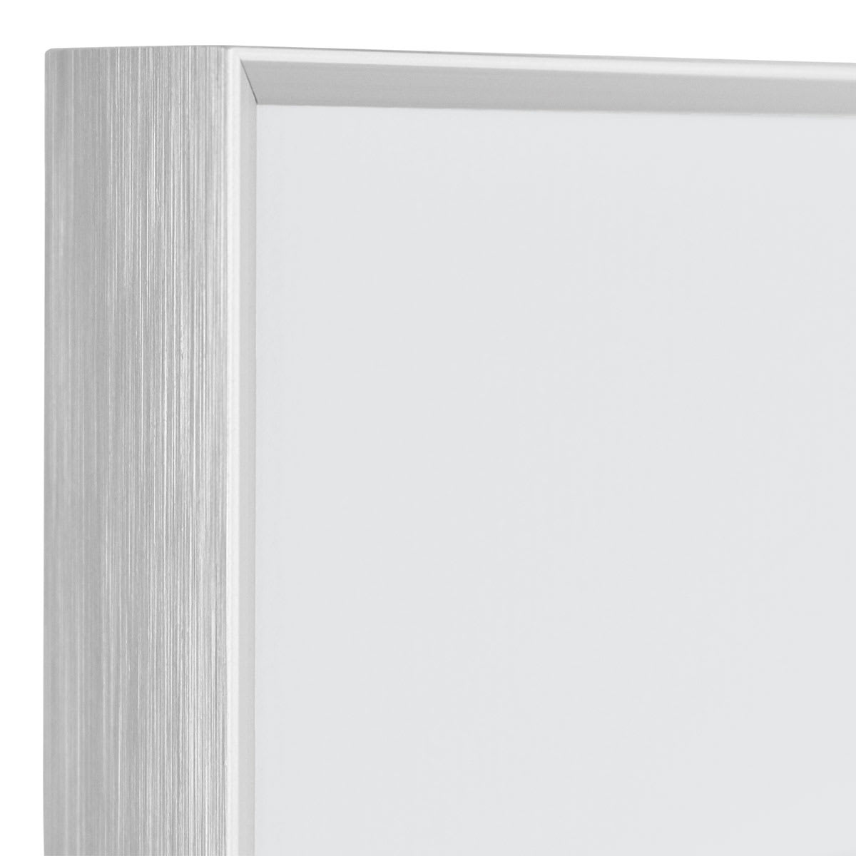 MCS Framatic Fineline II Frame - Silver, 11" x 14" close up of corner