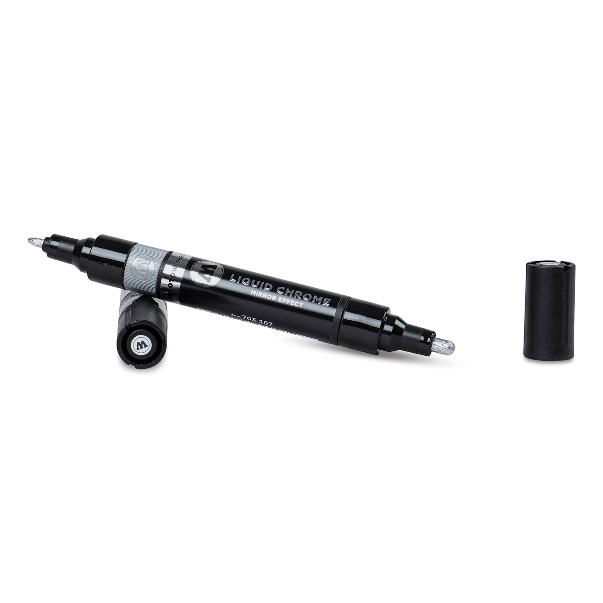 Molotow Liquid Chrome Marker - 1.5 mm - 4 mm, Twin Tip, close-up of the marker resting on cap