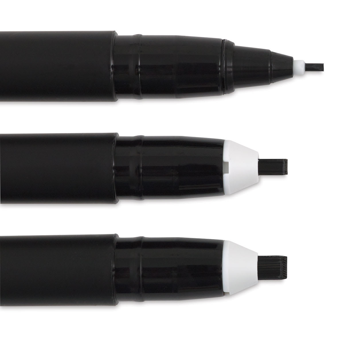 Sakura Pigma Calligrapher Pen Sets - Closeup of nibs of 3 pc Black Pen set