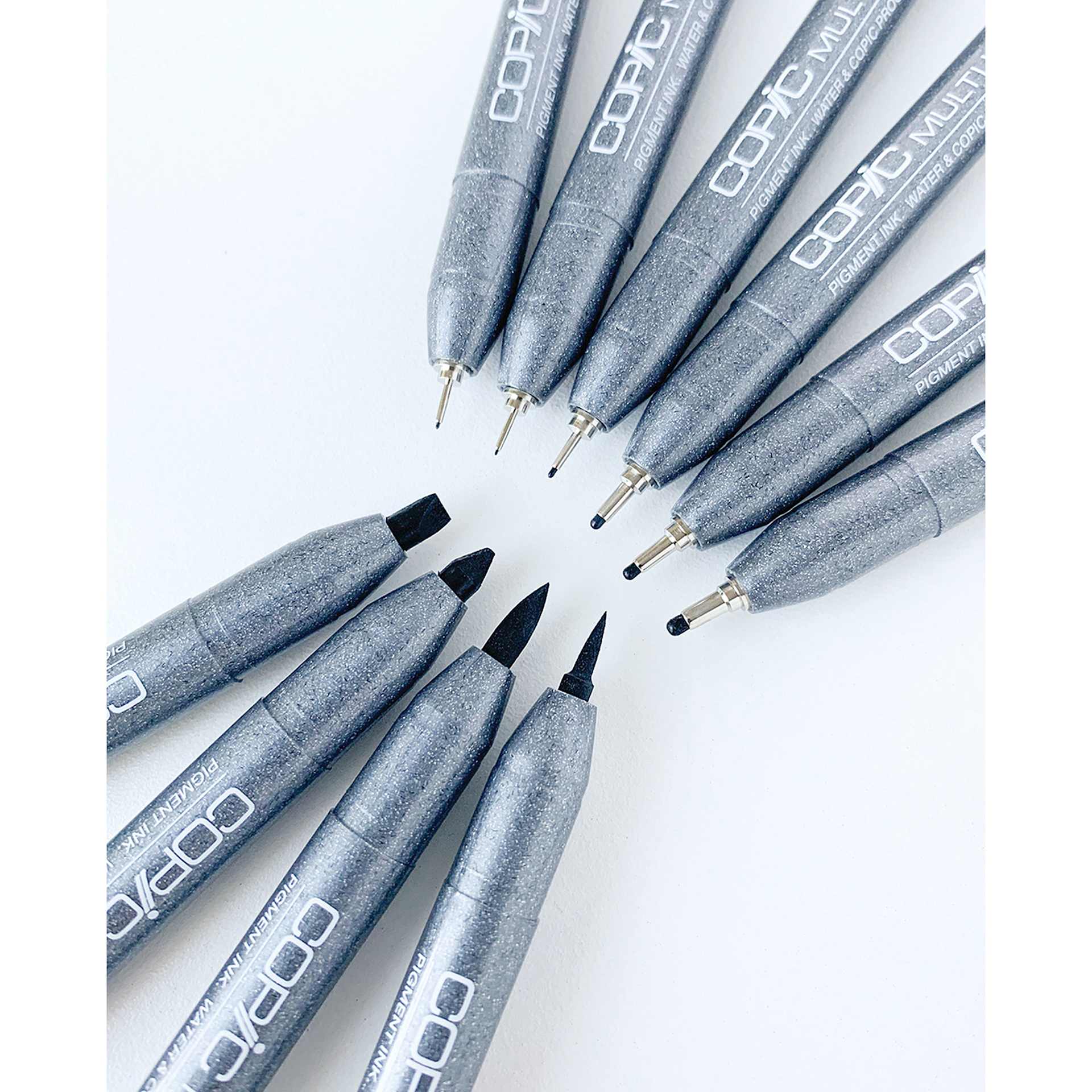 Copic Multiliner Pens, close-up of nibs
