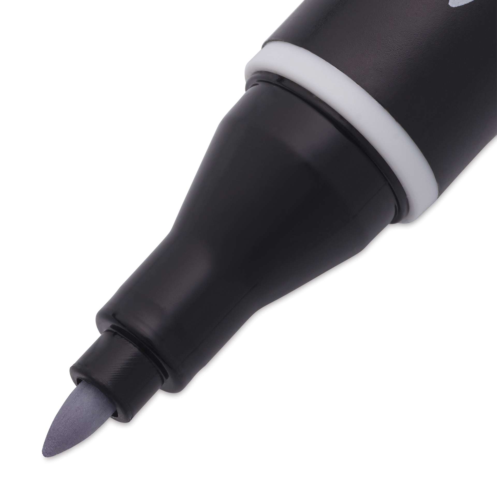 Blick Studio Alcohol Art Marker - 025 Cool Gray 30%, close-up of the fine tip
