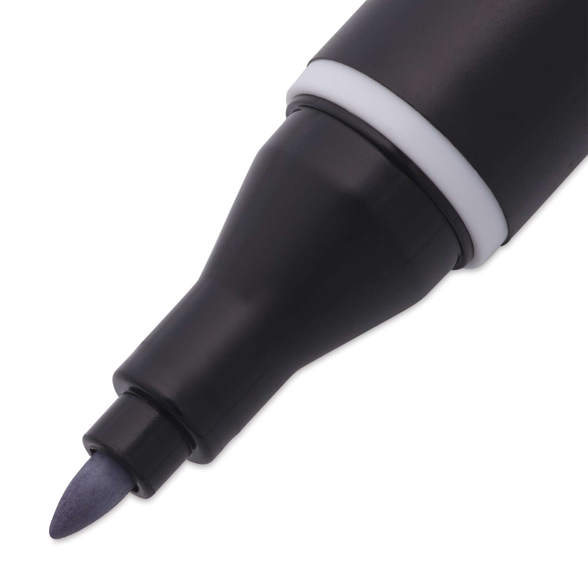 Blick Studio Alcohol Art Marker - 026 Cool Gray 40%, close-up of the fine tip
