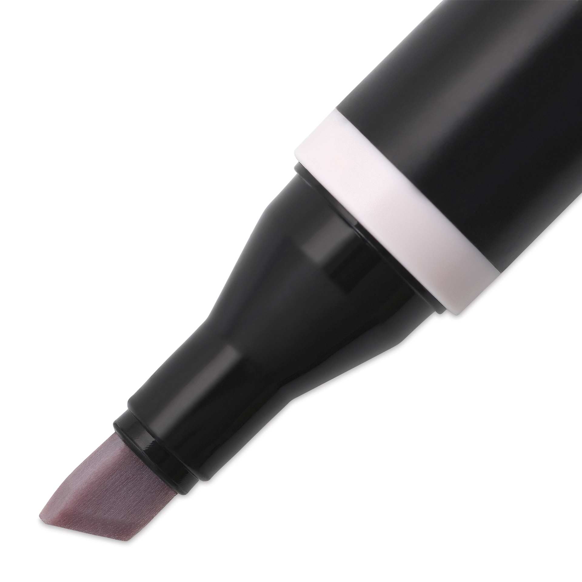 Blick Studio Alcohol Art Marker - 055 Warm Gray 30%, close-up of the chisel tip