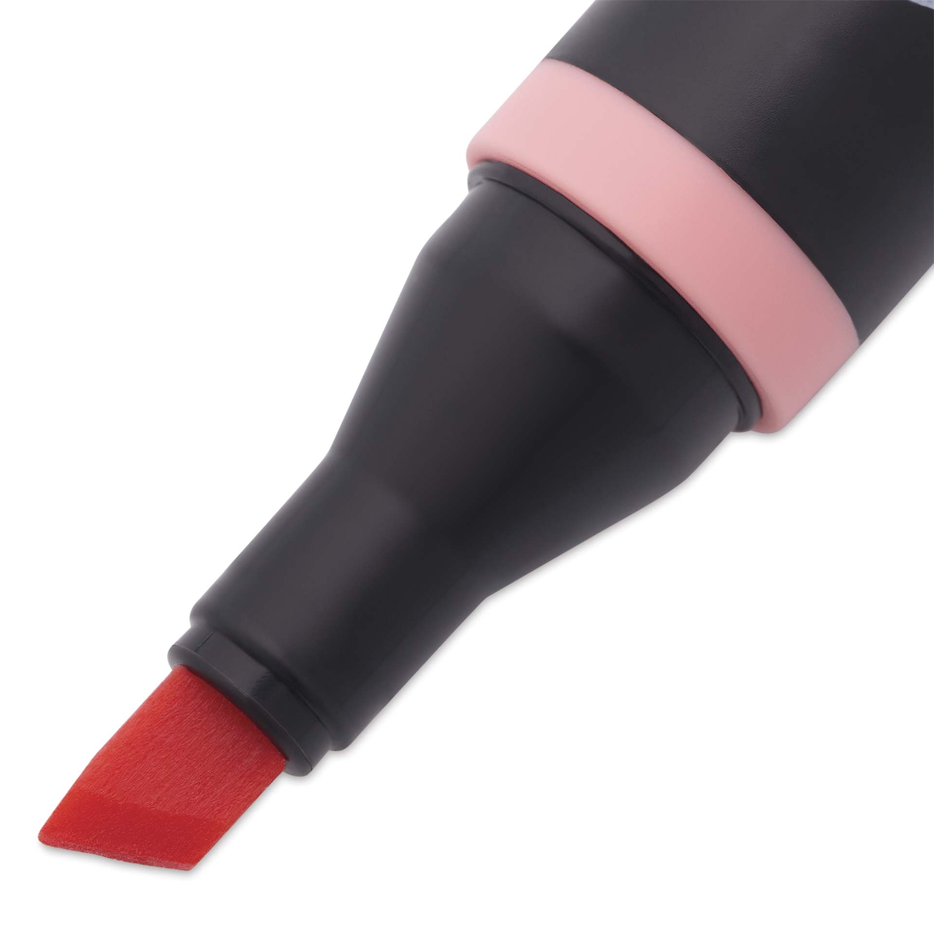 Blick Studio Alcohol Art Marker - 064 Peach, close-up of chisel tip