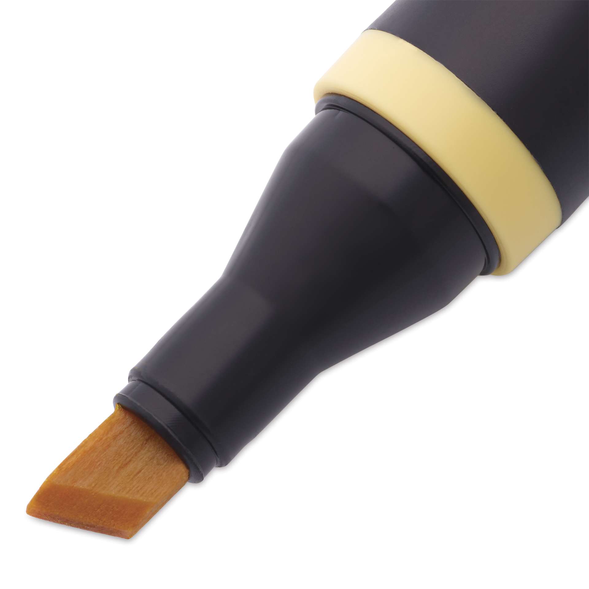 Blick Studio Alcohol Art Marker - 009 Honey Yellow, close-up of the chisel tip